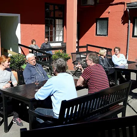 Hotel Gudhjem 3*
