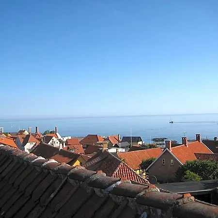 Hotel Gudhjem 3*