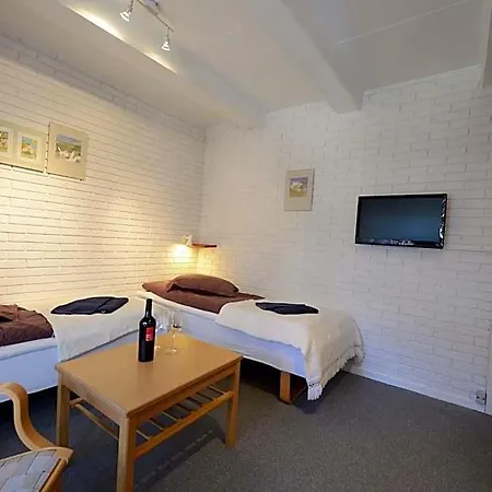 Hotel Gudhjem 3*