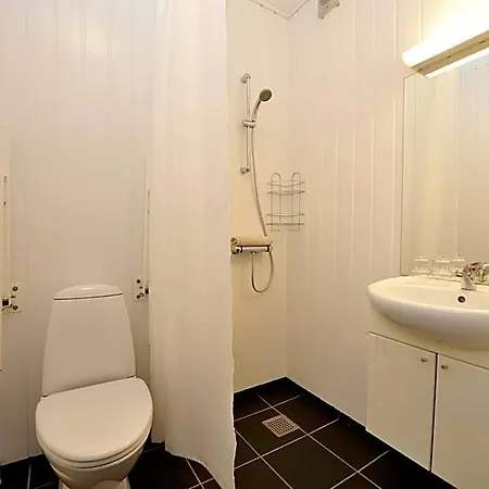 Hotel Gudhjem 3*