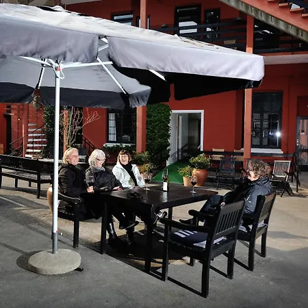 Hotel Hotel Gudhjem 3*