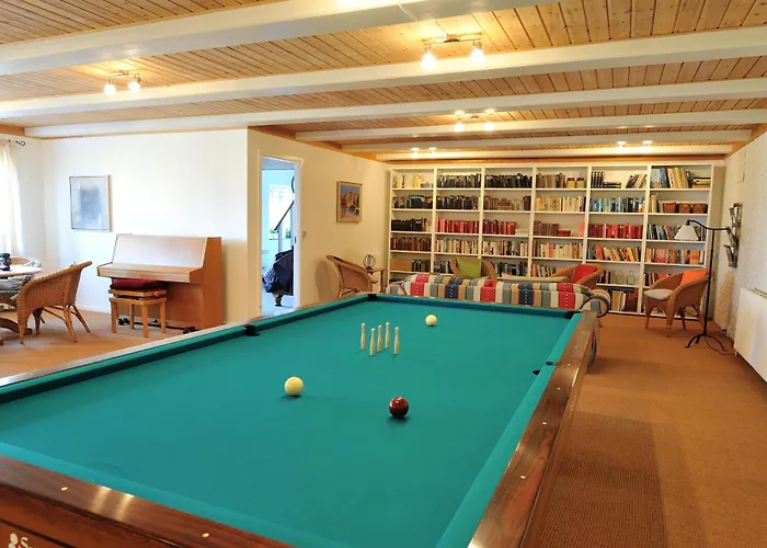 Hotel Hotel Gudhjem 3*