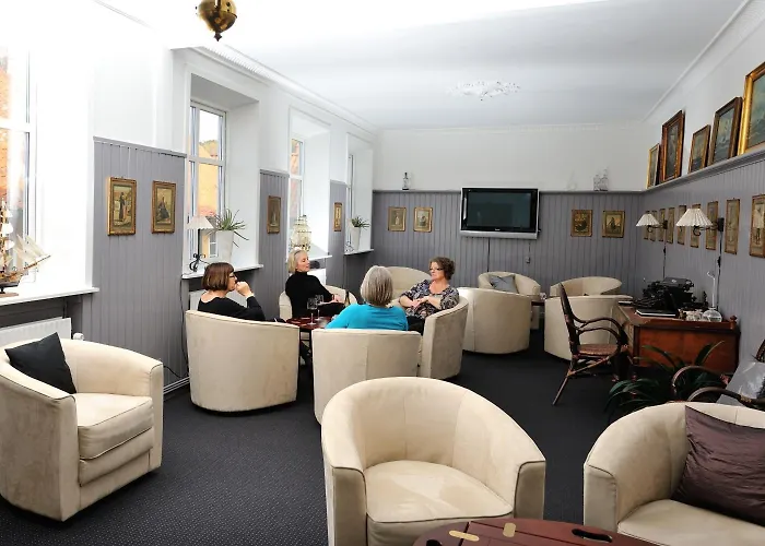 Hotel Gudhjem Hotel